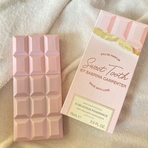 Sabrina Carpenter Sweet Tooth Eau de Parfum - Pink